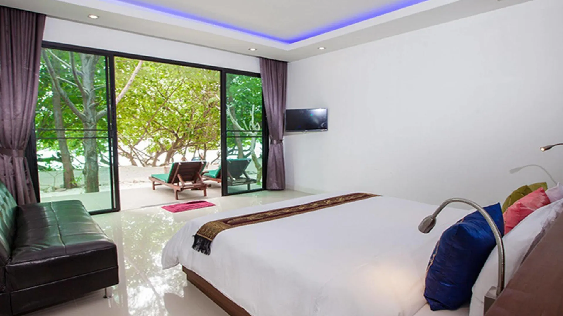 Paradise Resort Phi Phi-Sha Plus 3*, קו פי פי