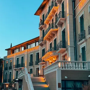 https://eden-rose-grand-hotel-bw-premier-collection.fr-provencehotel.com